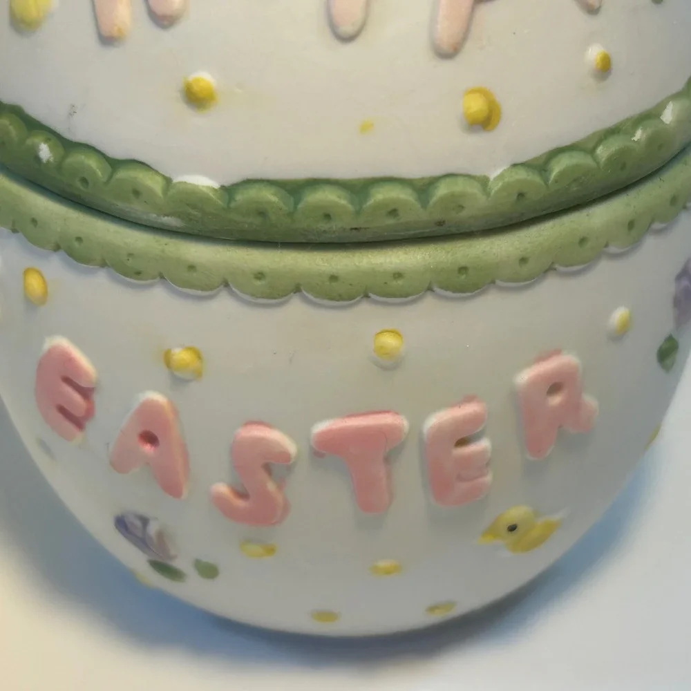 Easter Avenue Bunny Rabbit Figurine Trinket Box Happy Easter Egg Decor 6
